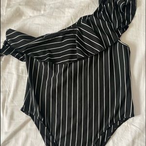 Off the shoulder Bodysuit